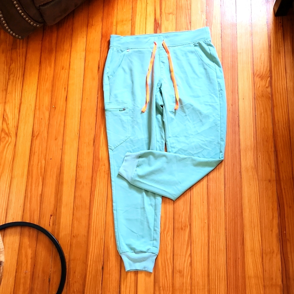 Women's Limited Edition Figs Zamora Joggers - Medium - Jade 💎 Collectors Color